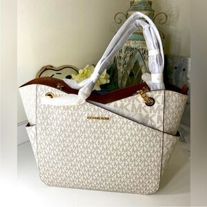 Michael Kors Jet Set Vanilla